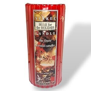 Yankee Candle Home For The Holidays Scented Ribbed Pillar Candle‎ 6" Vintage
